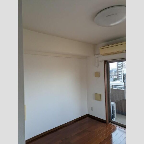 ヴィラルーチェの室内写真1枚目