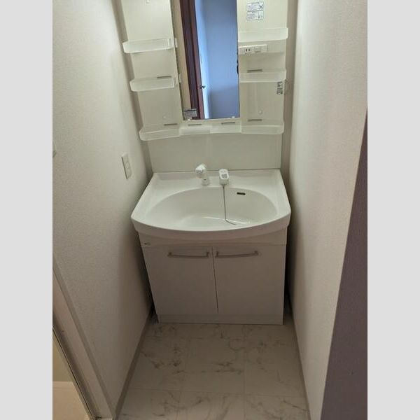 ヴィラルーチェの室内写真7枚目