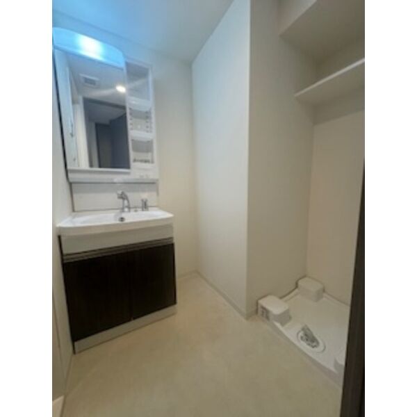 アプリーレ阿波座南の室内写真7枚目