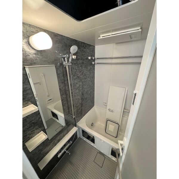 THE MUTUAL 江坂の室内写真5枚目