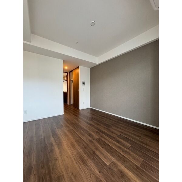 THE MUTUAL 江坂の室内写真1枚目