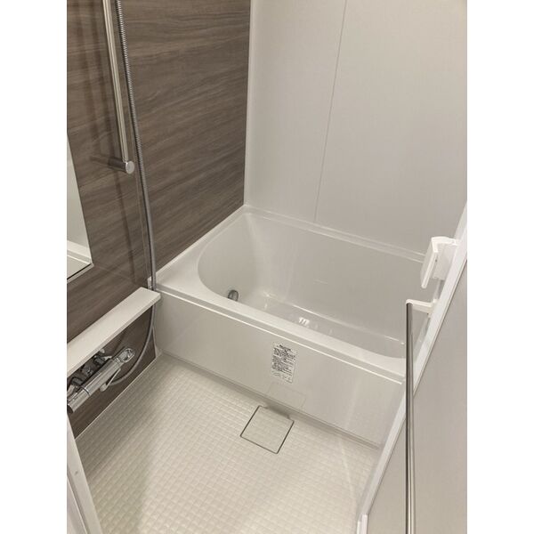 ザ・パークハビオ江坂公園の室内写真14枚目