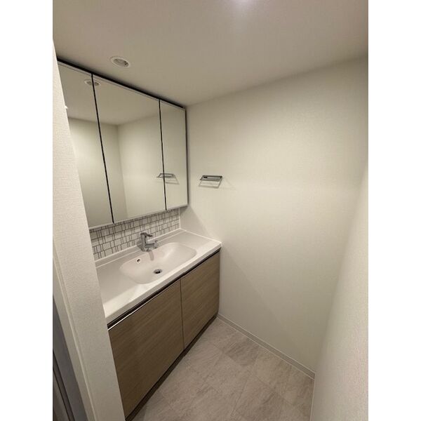 ザ・パークハビオ都島フロントの室内写真13枚目