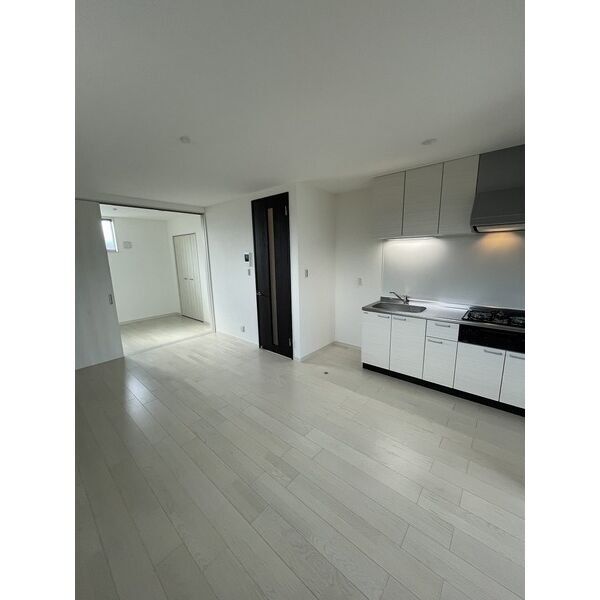 EST高見ノ里の室内写真3枚目