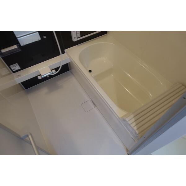 レーヴメゾン羽衣の室内写真6枚目