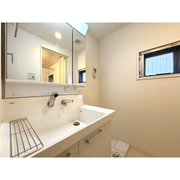 ドーマ泉大津の室内写真8枚目