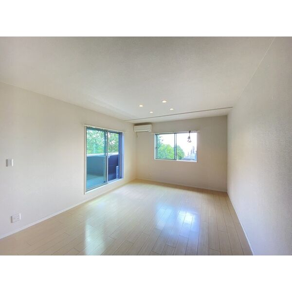 LOHAUS中山荘園 壱の室内写真1枚目