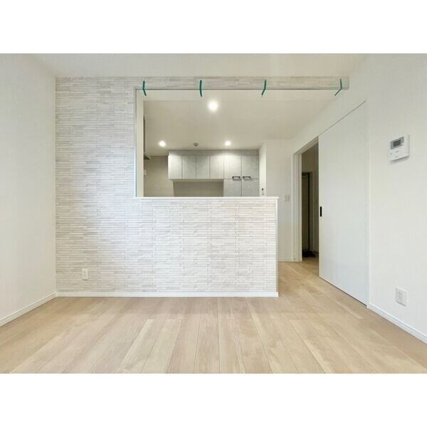 LOHAUS花屋敷駅前の室内写真6枚目