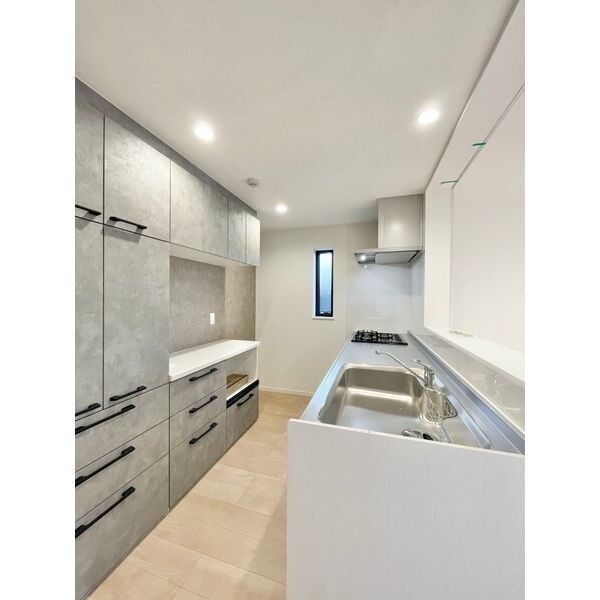 LOHAUS花屋敷駅前の室内写真4枚目