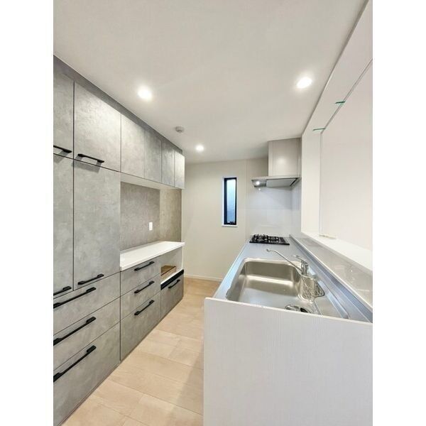 LOHAUS花屋敷駅前の室内写真9枚目