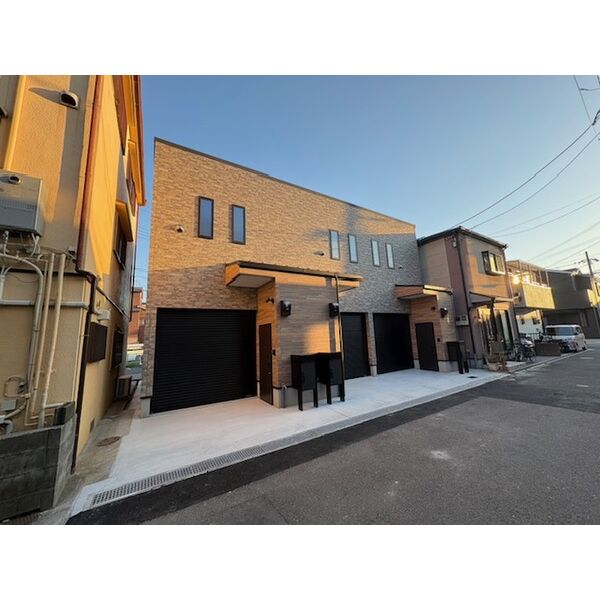 (仮称)寝屋川市大成町ガレージハウスの外観2枚目