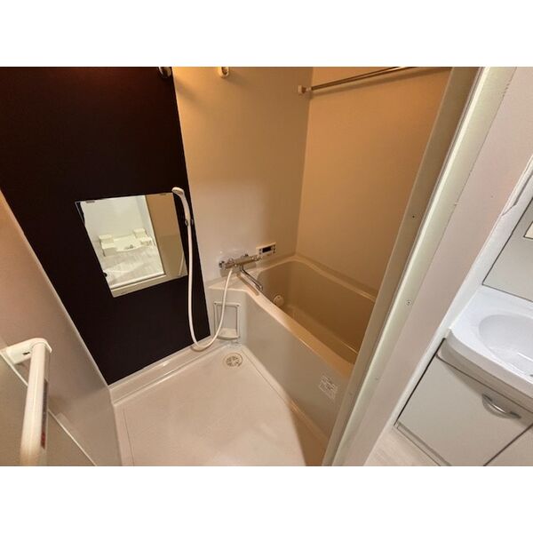 エグゼ今里の室内写真8枚目