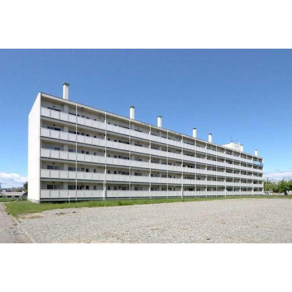 ビレッジハウス新東町3号棟 画像1