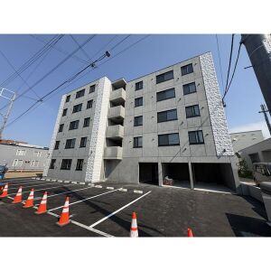 イー・エフ札幌東