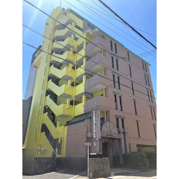 リアプロマンション外観