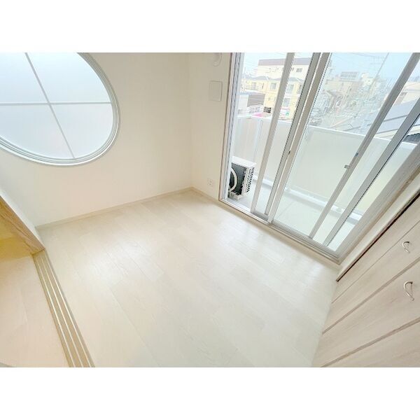 ブリリアントコートLUXEの室内写真3枚目