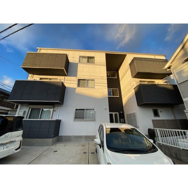 フィユフラッツ豊津グランの外観7枚目