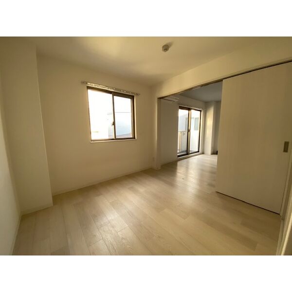 フィユフラッツ豊津リュクスの室内写真9枚目