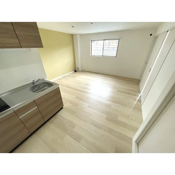 フィユフラッツ豊津グランの室内写真1枚目