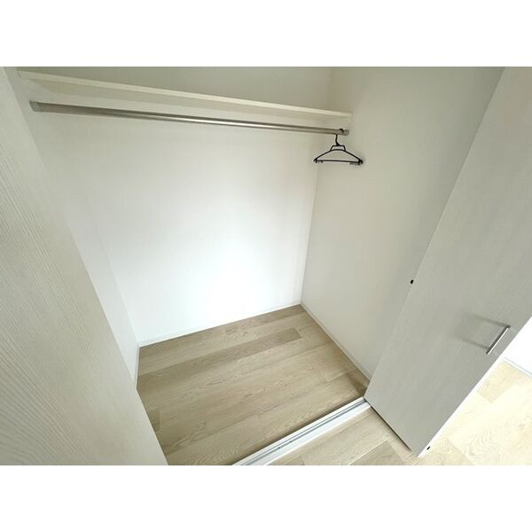 フィユフラッツ豊津グランの室内写真7枚目