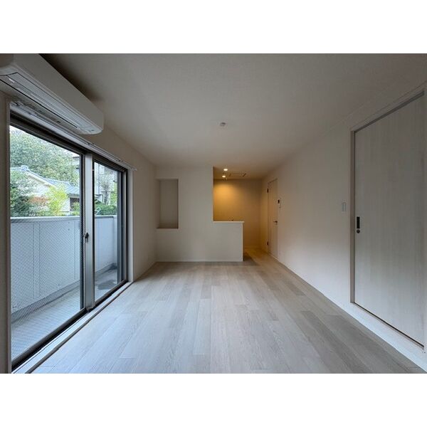 フィユフラッツ中桜塚の室内写真2枚目