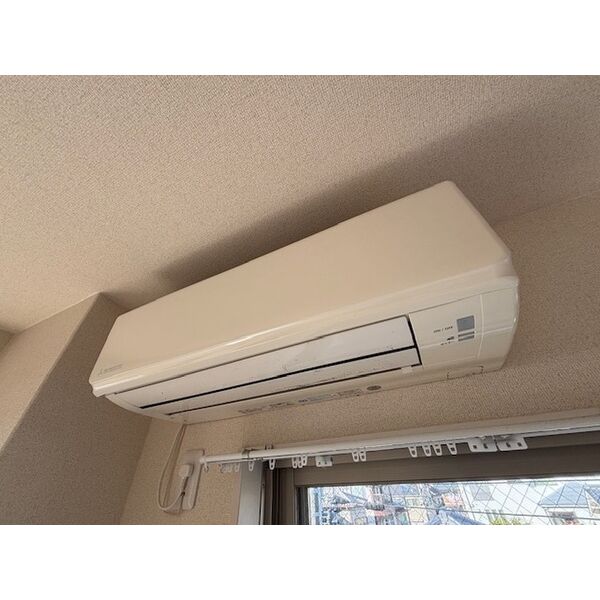 フィユフラッツ中桜塚の室内写真8枚目