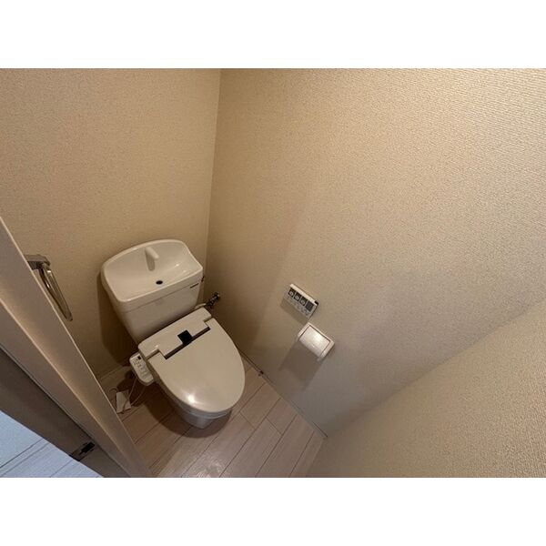 フィユフラッツ中桜塚の室内写真7枚目