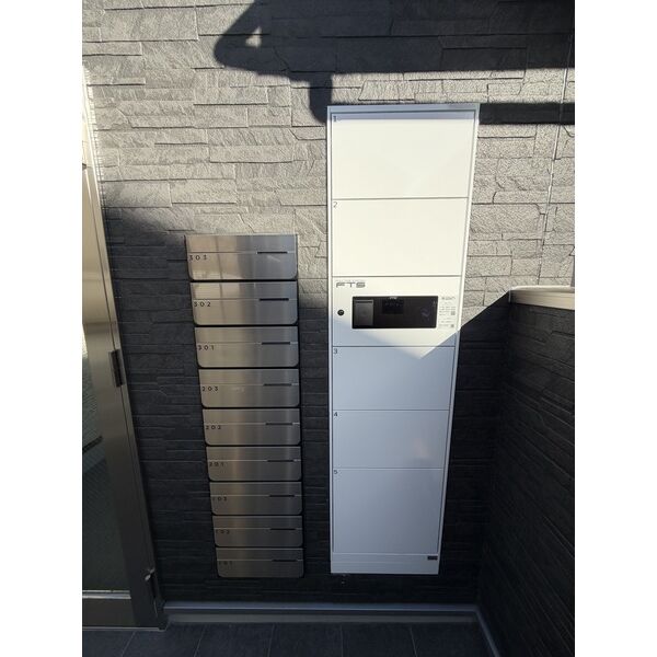 クレスト高安の外観4枚目