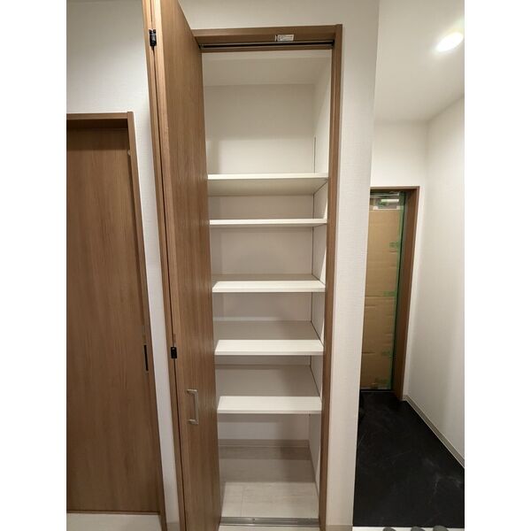 クレスト高安の室内写真15枚目