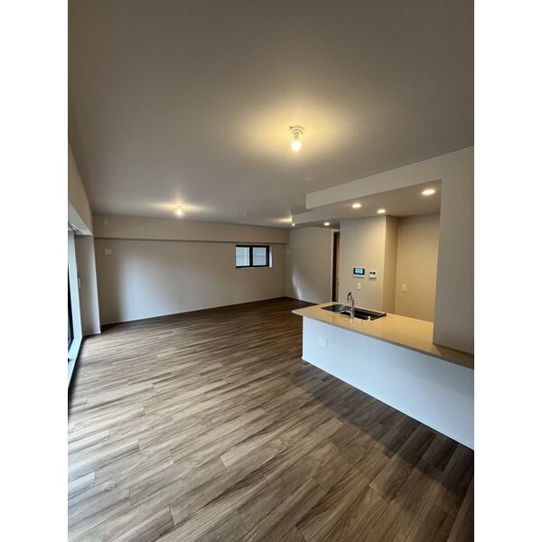 レジェイド帝塚山の室内写真2枚目