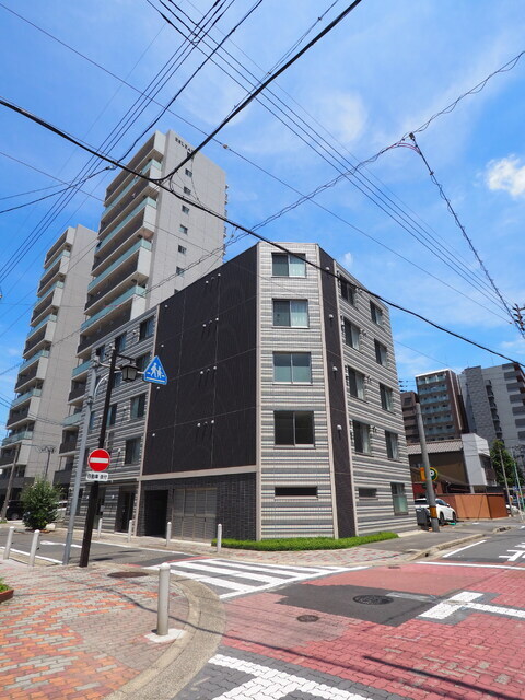 リアプロマンション外観