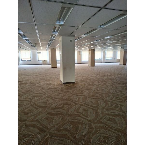 敷地内/建物