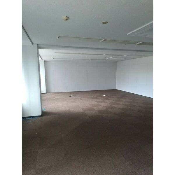敷地内／建物
