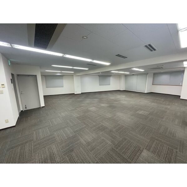 敷地内／建物
