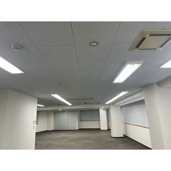 敷地内／建物