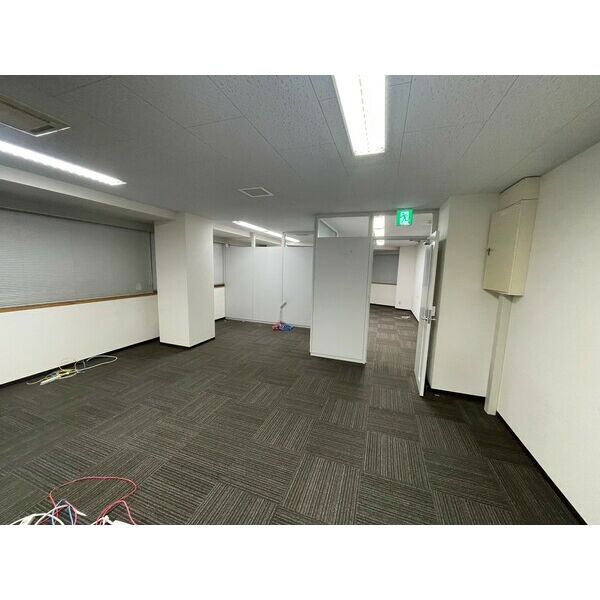 敷地内／建物
