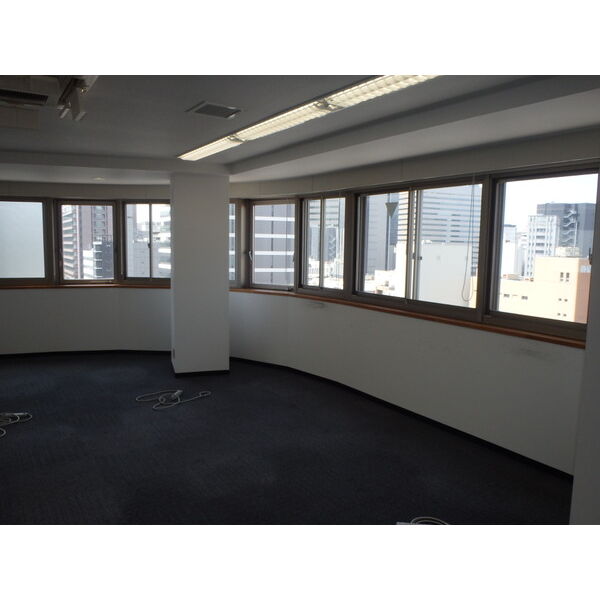 敷地内／建物