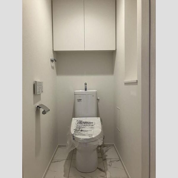 Brillia Tower箕面船場TOP OF THE HILLの室内写真3枚目