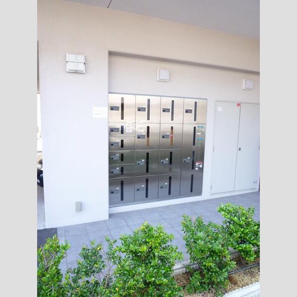 ドライバウム江坂の外観3枚目