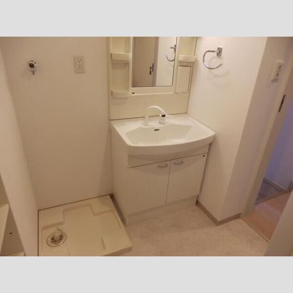 ドライバウム江坂の室内写真5枚目