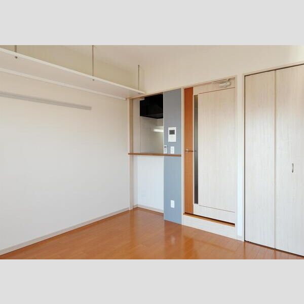 ドライバウム江坂の室内写真9枚目