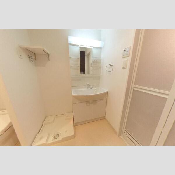 K’s SQUARE ESAKAの室内写真6枚目