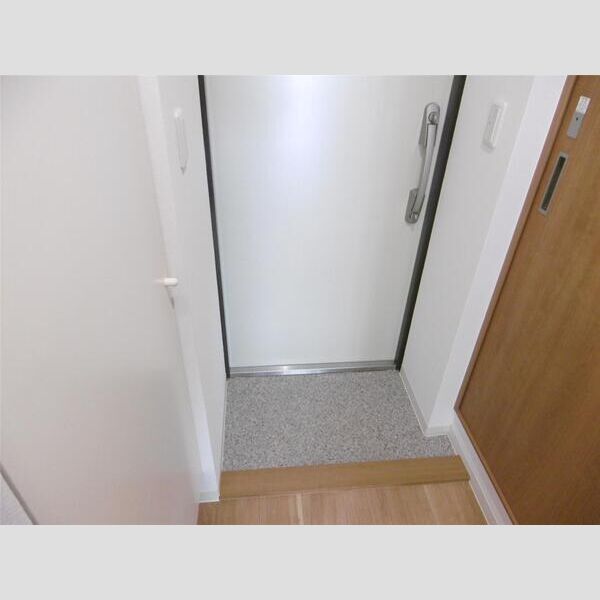 Sena Hills 堺の室内写真8枚目