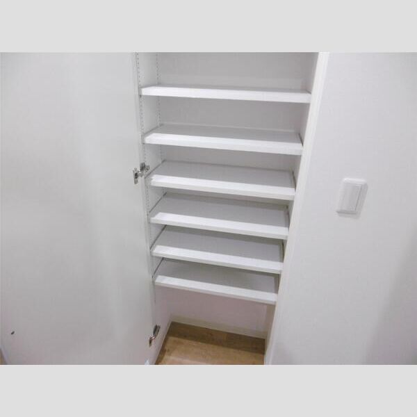 Sena Hills 堺の室内写真10枚目