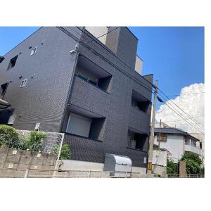 CRASTINE遠里小野(クラスティーネ オリ