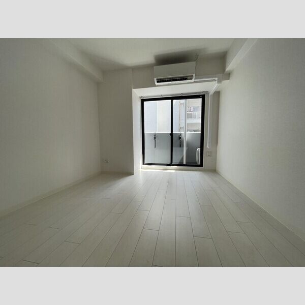 インザグレイス新大阪ソレアードの室内写真1枚目