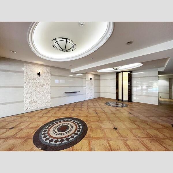 フレンシアノイエ東三国の外観2枚目