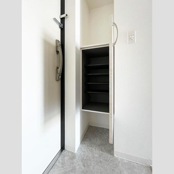 S-FORT難波西の室内写真9枚目