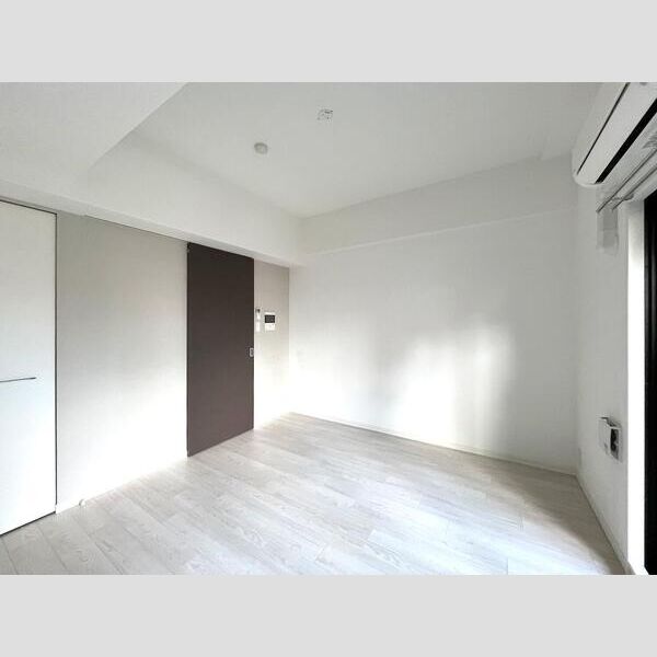 S-RESIDENCE福島grandeの室内写真1枚目