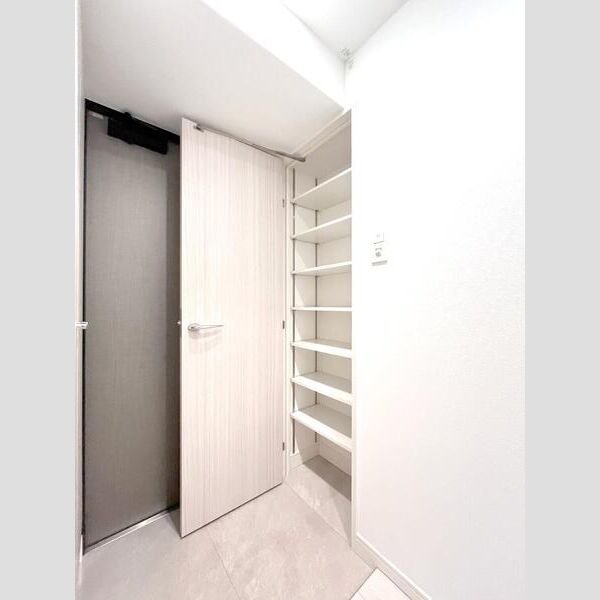 S-RESIDENCE福島grandeの室内写真19枚目